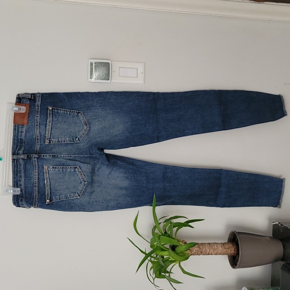 Zara Basic Denim womans jeans - Picture 2 of 4